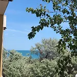 първа линия лазур Апартаменты Поморие
