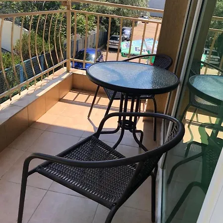 Apartament първа линия лазур Pomorie